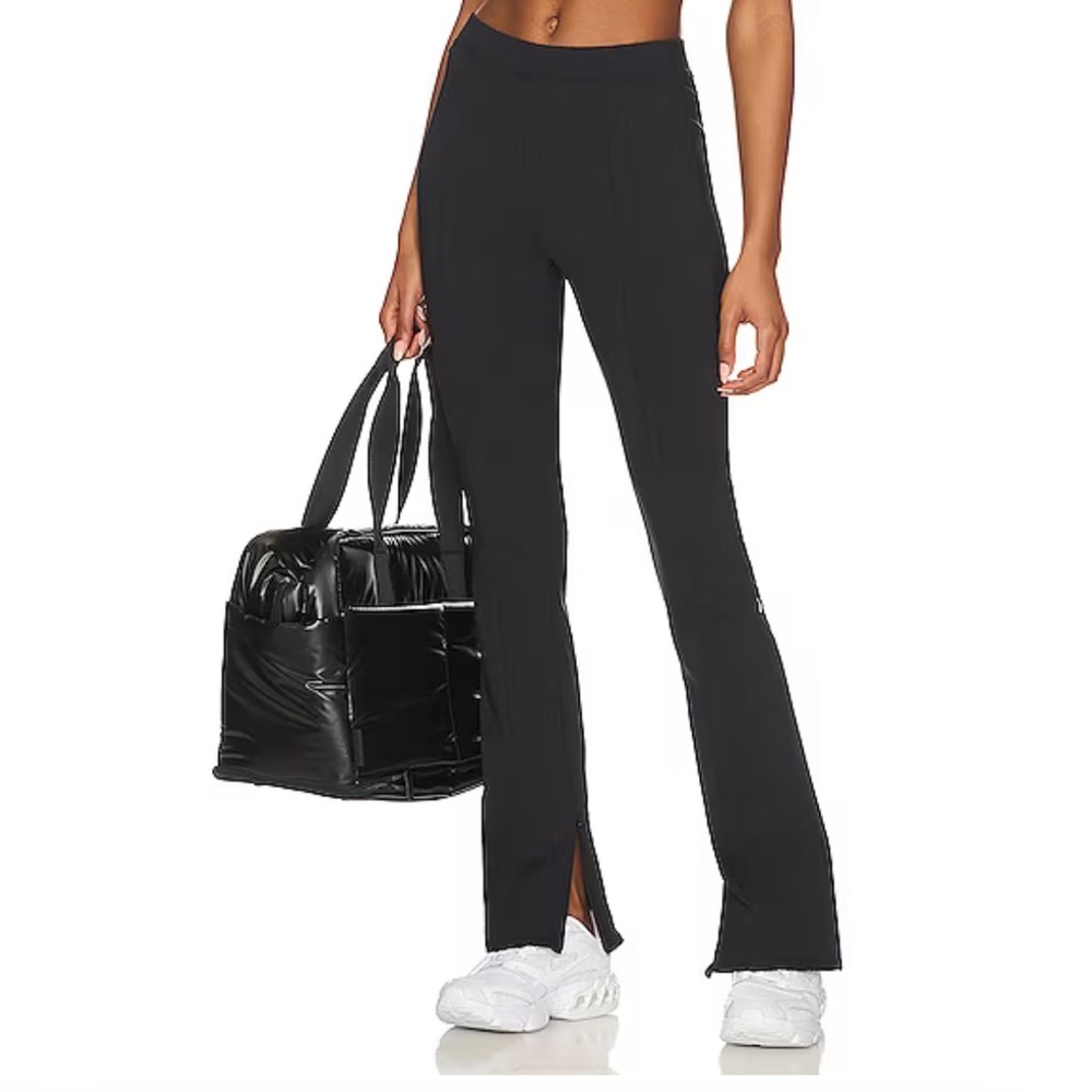 Alo Zip It Flare Legging